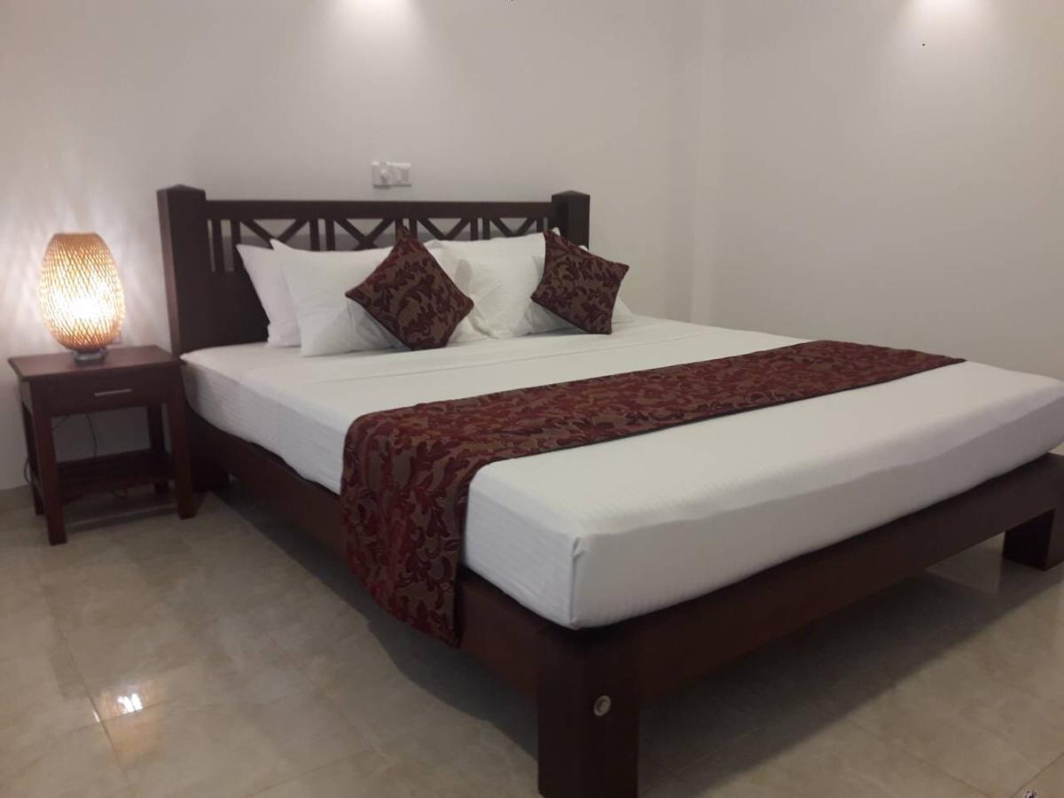 Hikka Regent Hotel Hikkaduwa Dış mekan fotoğraf