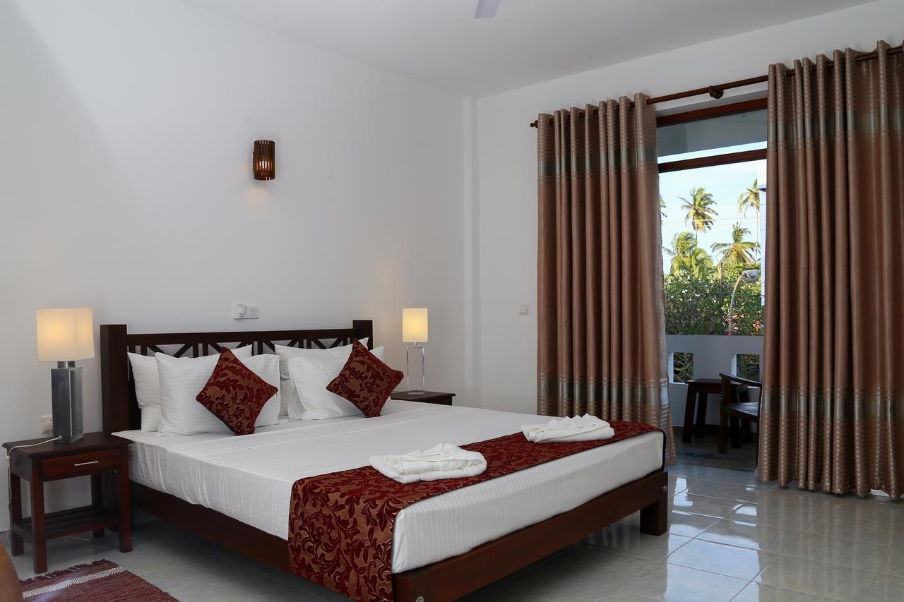 Hikka Regent Hotel Hikkaduwa Dış mekan fotoğraf