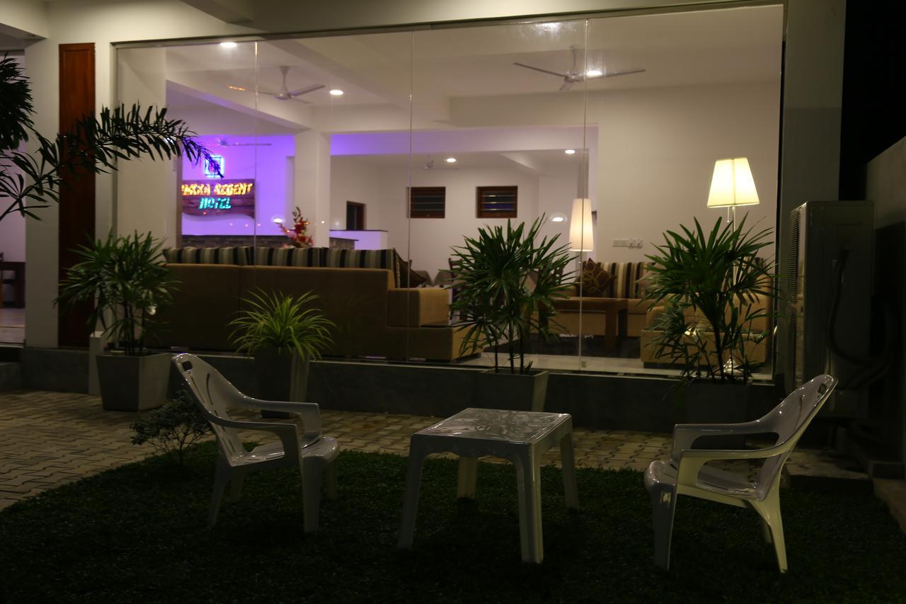 Hikka Regent Hotel Hikkaduwa Dış mekan fotoğraf