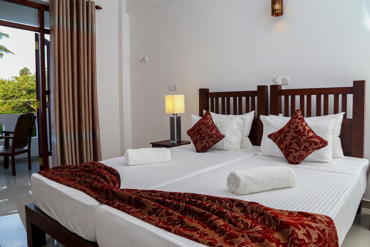 Hikka Regent Hotel Hikkaduwa Dış mekan fotoğraf