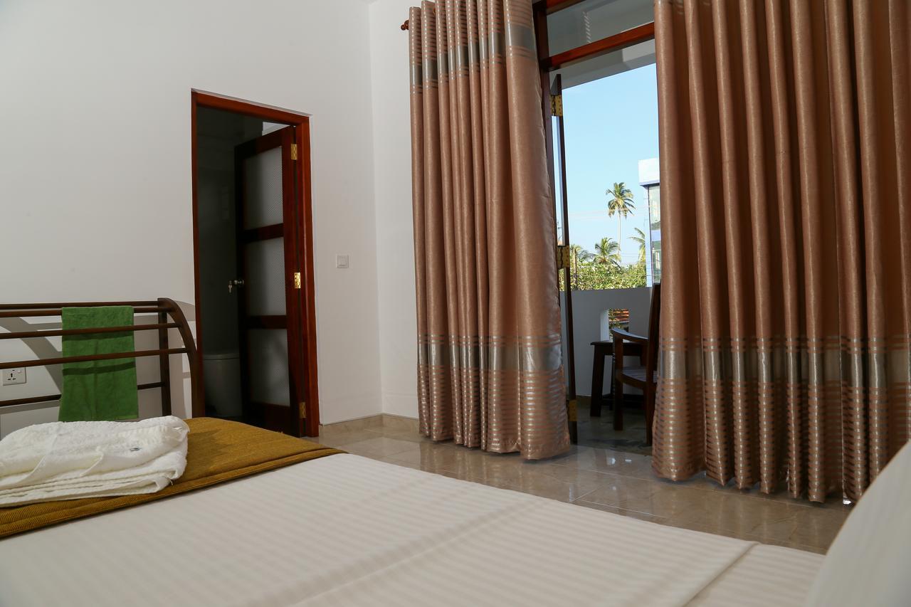 Hikka Regent Hotel Hikkaduwa Dış mekan fotoğraf