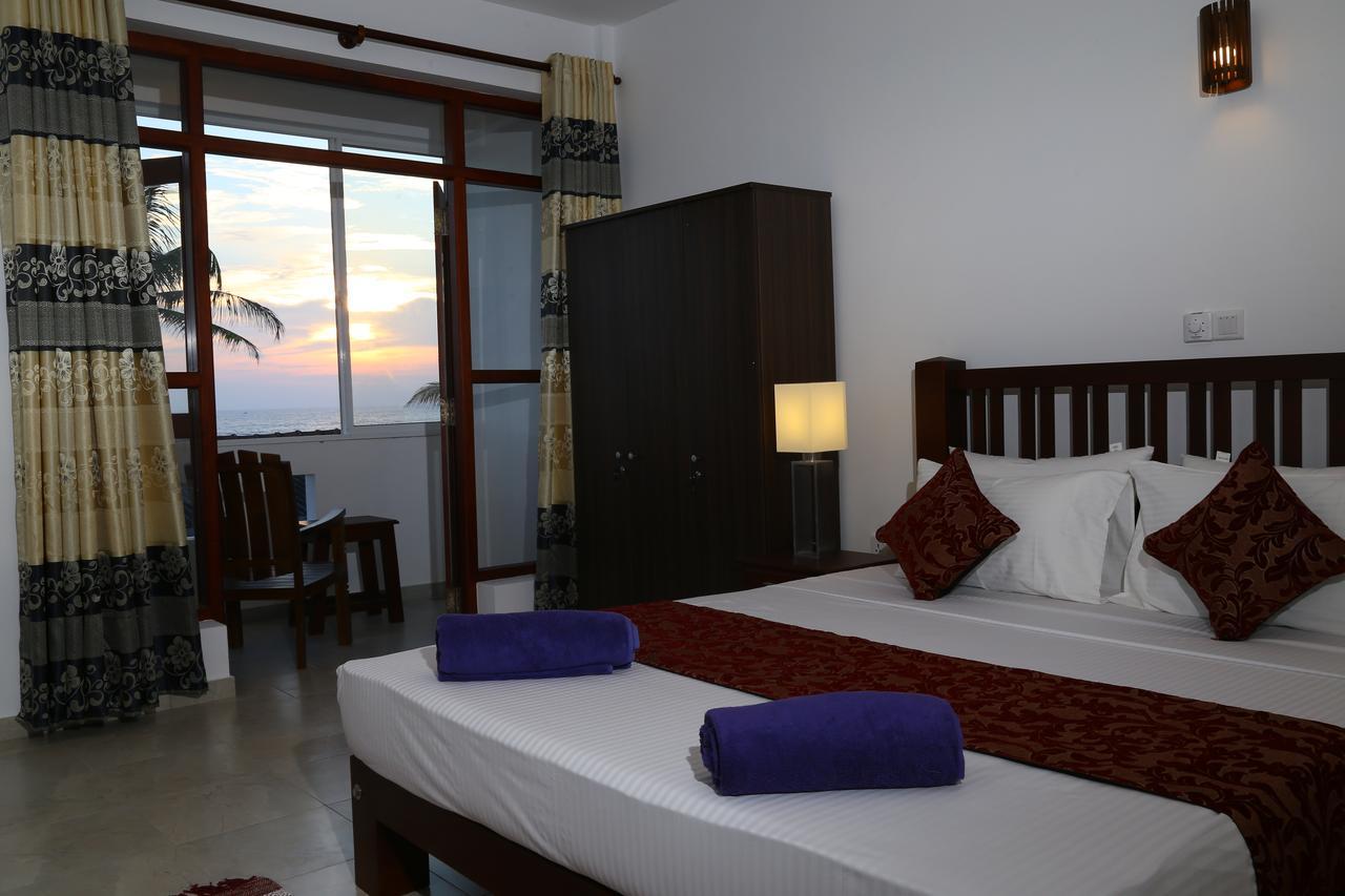 Hikka Regent Hotel Hikkaduwa Dış mekan fotoğraf