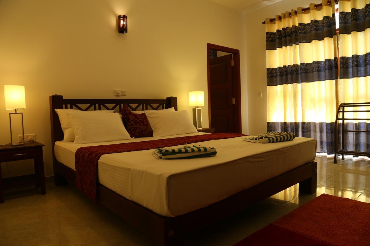 Hikka Regent Hotel Hikkaduwa Dış mekan fotoğraf